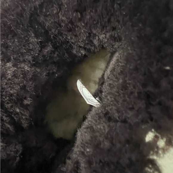 Used UGGS Bailey Button Boot- Chocolate/Brown in Size 1 US EU 13 - Picture 6 of 6